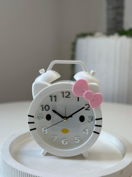 ساعة منبه بلاستيك هلوكيتي